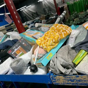 Mixed pallets of amazing items