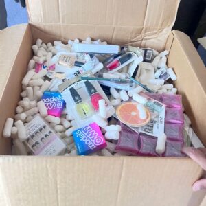 Make up pallets