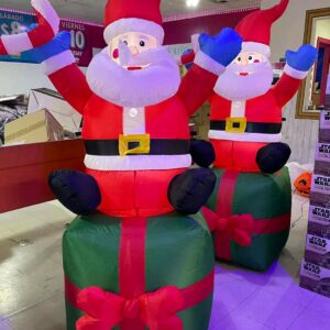 inflamable Santa claus pallets