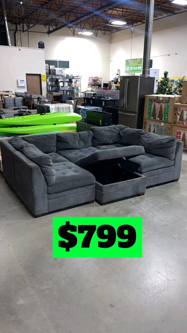 Thomasville Tisdale Modular Fabric Sectional with Storage Ottoman, Grey, BACK IN STOCK!