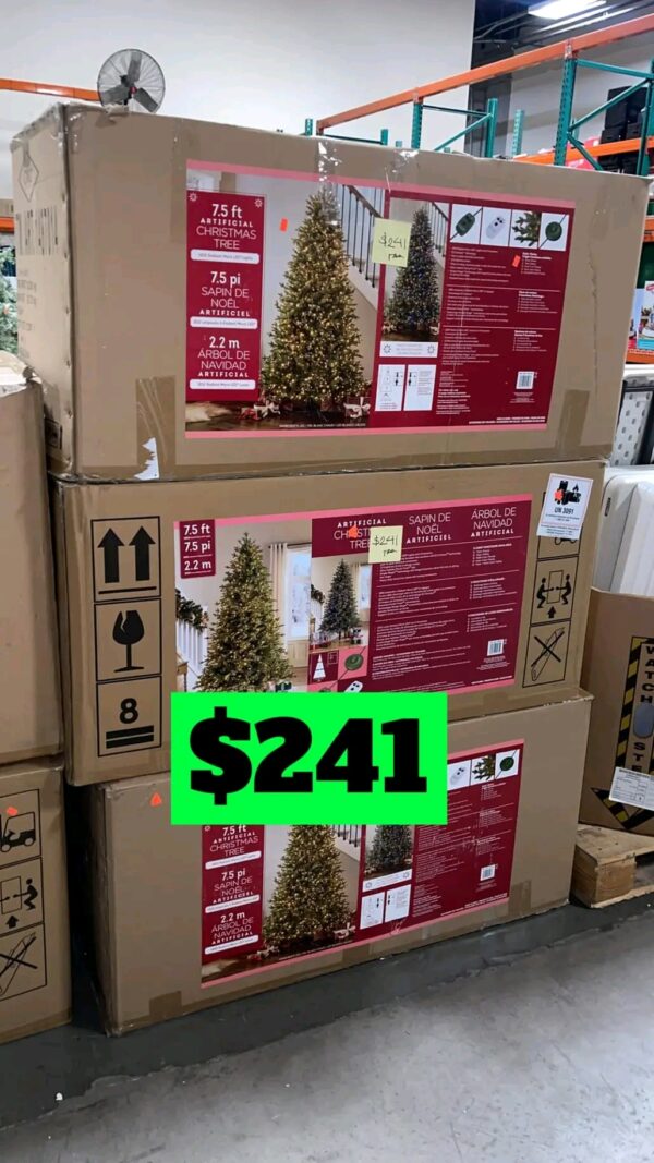 Costco 1487014 7.5ft Artificial Christmas Tree
