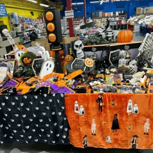 Mixed Halloween pallets