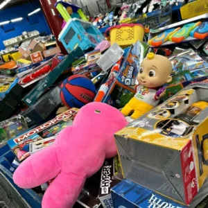 Mixed Pallets of items