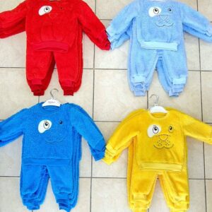 New baby clothing pallets