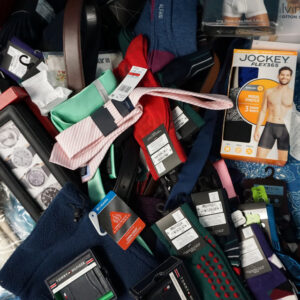 400+PC MENS ACCESSORIES TOMMY COLUMBIA ALFANI CK